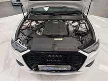 2019 AUDI A6 AVANT SPORT 2.0 TDI + 201BHP + LEATHER + NAVIGATION