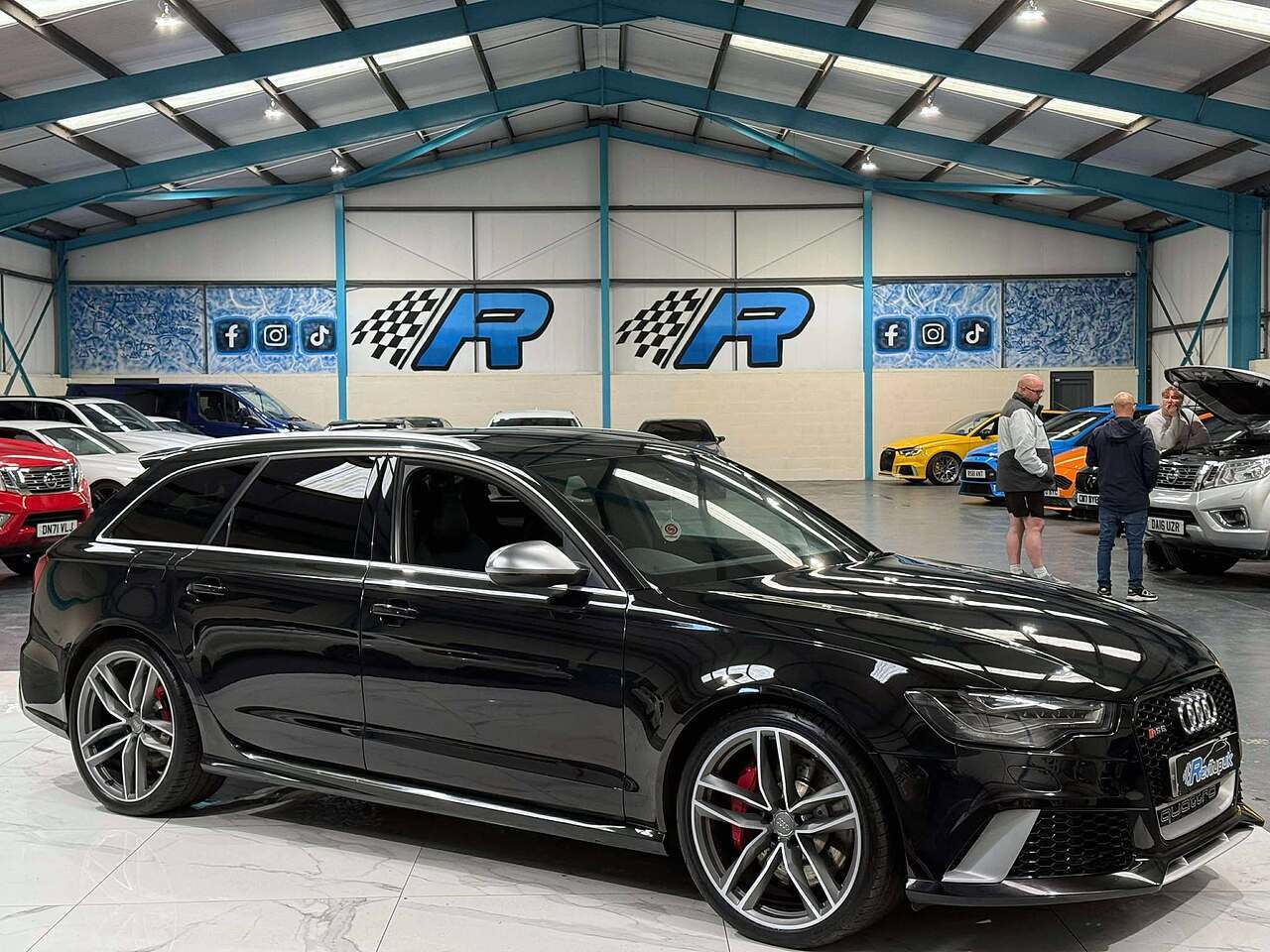 Audi RS6 Avant TFSI V8 - U2341