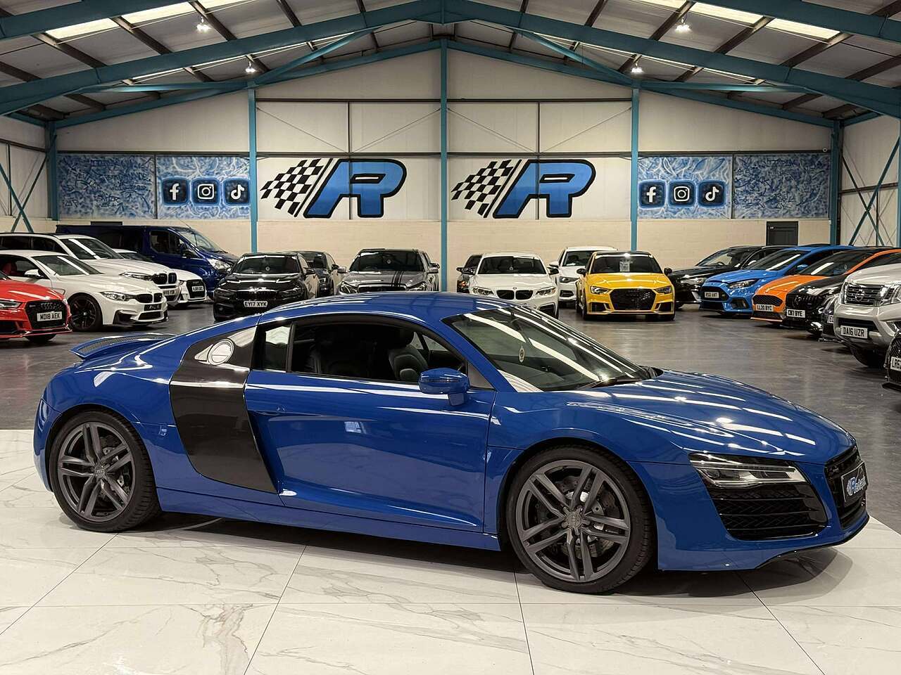 Audi R8 V8 Quattro - U2343