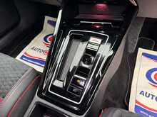 2024/74 VW GOLF GTI CLUBSPORT MK8.5 - DSG - HARMAN KARDON - SAT NAV - 300BHP