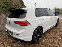 2024/74 VW GOLF GTI CLUBSPORT MK8.5 - DSG - HARMAN KARDON - SAT NAV - 300BHP