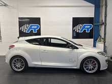 2014/64 RENAULT MEGANE RS275 TROPHY EDITION + AKRAPOVIC EXHAUST + MORE