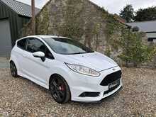 2016 FORD FIESTA ST-3 + STAGE 3 PUMASPEED + 330BHP+ + MILTEK