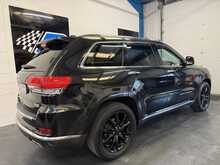 2016/66 JEEP GRAND CHEROKEE V6 CRD SUMMIT + TOP OF THE RANGE + PANROOF + SAT NAV + 87K MILES