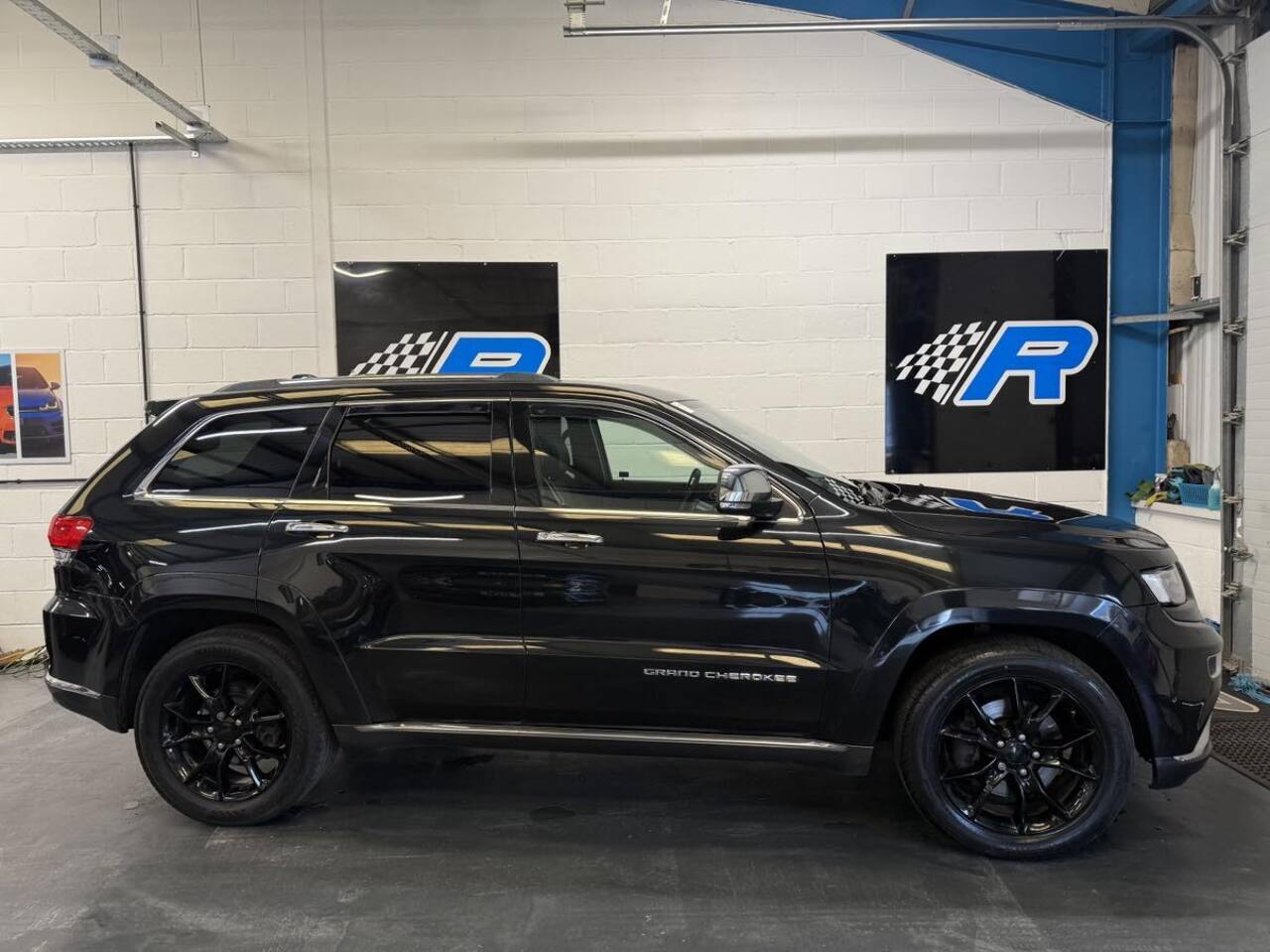 Jeep Grand Cherokee V6 CRD Summit - U2393