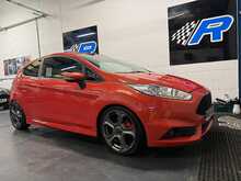2015/65 FORD FIESTA ST-2 + ONLY 43K MILES FFSH - 10X FORD STAMPS