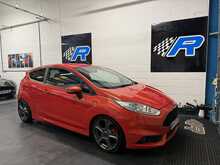 2015/65 FORD FIESTA ST-2 + ONLY 43K MILES FFSH - 10X FORD STAMPS