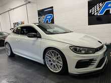 2015 VW SCIROCCO R + DSG + AIR RIDE + LEATHER + PAN ROOF + NAVIGATION