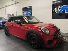 2015 MINI JCW WORKS + OVER 10K FACTORY OPTIONS INC PANROOF + NAVIGATION