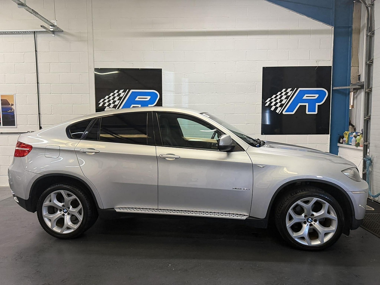 BMW X6 35d - U2413