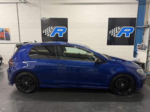 2.0 TSI BlueMotion Tech R Hatchback 3dr Petrol DSG 4Motion Euro 6 (s/s) (300 ps)
