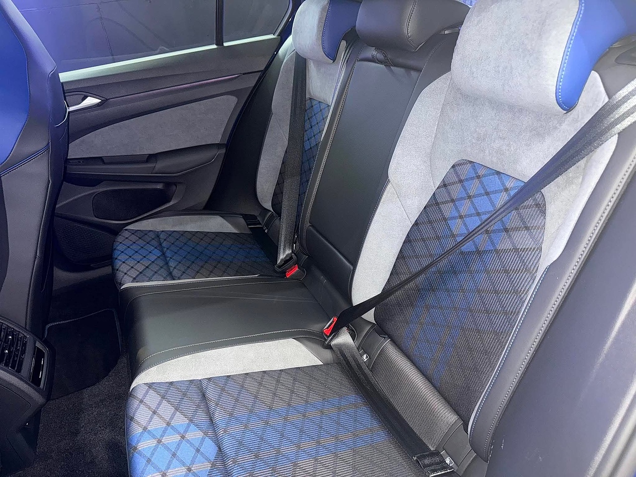 Volkswagen Golf 2024