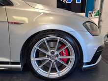 2017 VW GOLF GTI - RARE MANUAL - APR STAGE 2 - 405BHP - OVER 20K SPENT