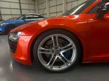 2008 AUDI R8 4.2 V8 - S/A COUPE - 65K MILES FSH - 11K OF OPTIONS - F1 VALVED EXHAUST