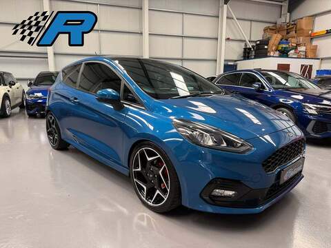 1.5T EcoBoost ST-3 Hatchback 3dr Petrol Manual Euro 6 (s/s) (200 ps)