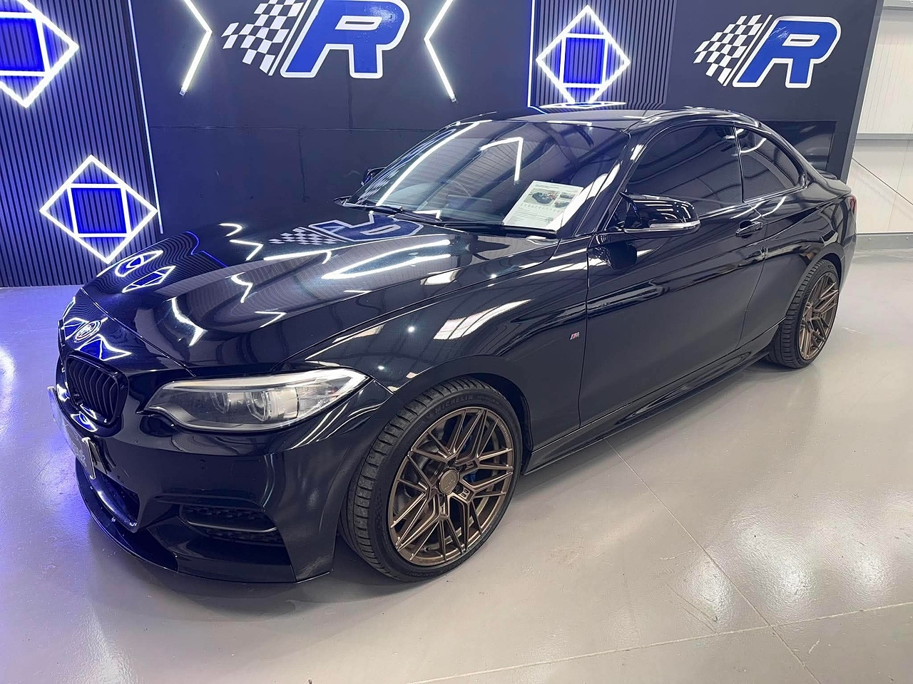 BMW 2 Series M235i - U2459