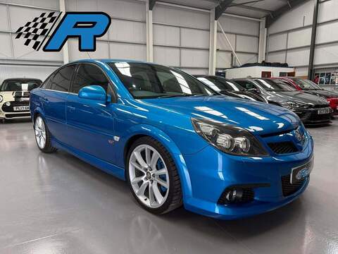 2.8i V6 24V VXR Hatchback 5dr Petrol Manual (247 g/km, 252 bhp)