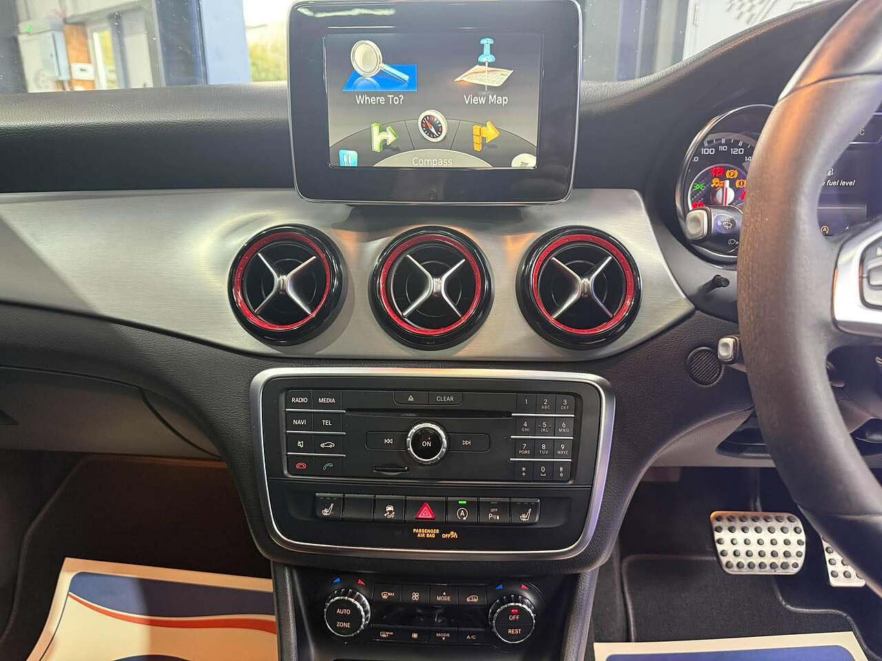 2015 Mercedes-Benz CLA