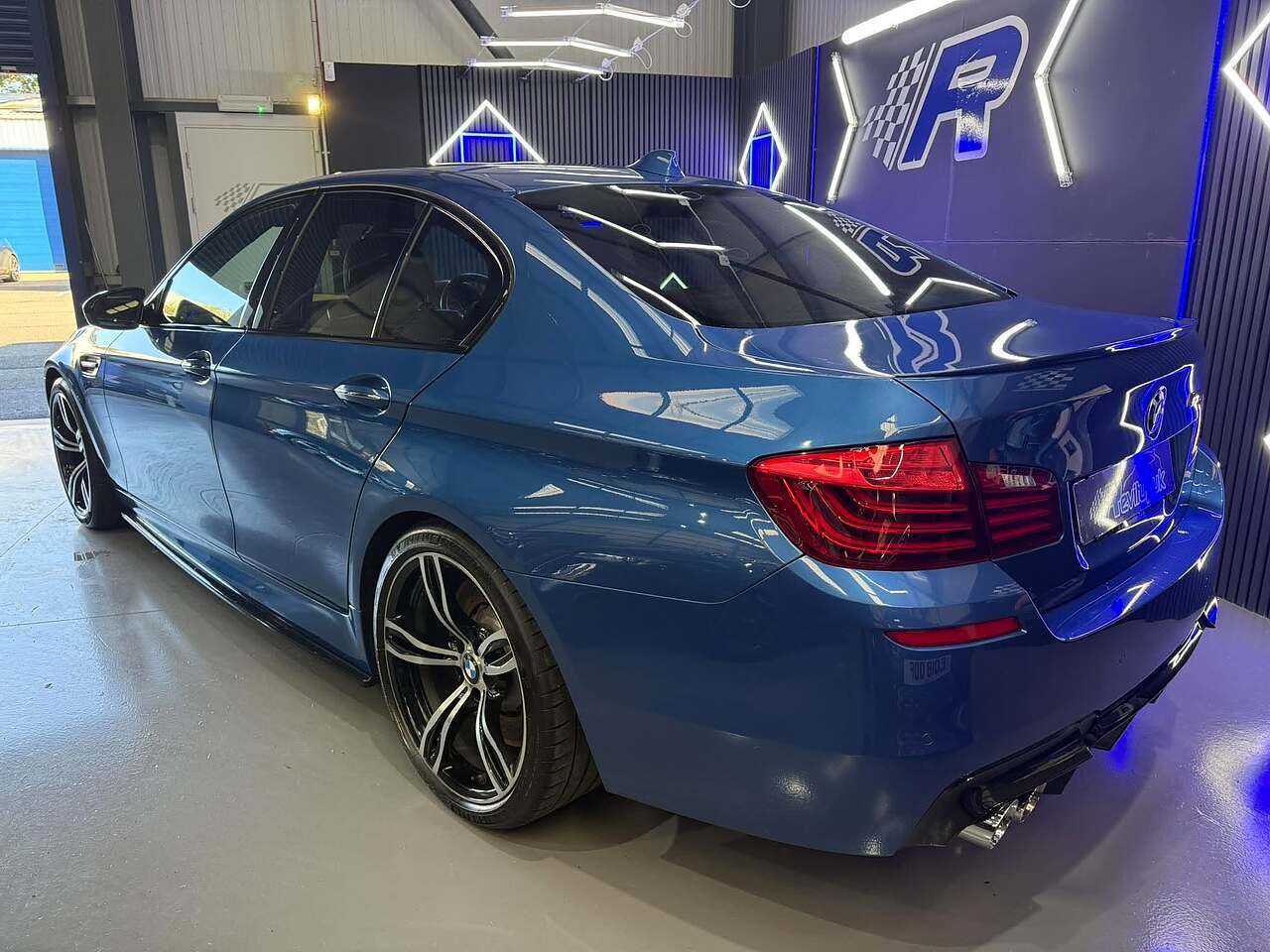BMW M5 2013