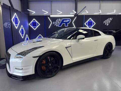 3.8 V6 Track Edition Coupe 2dr Petrol Auto 4WD Euro 6 (550 ps)