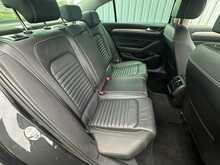 2020 (70) Volkswagen Passat 2.0 TDI EVO SCR SEL 4dr
