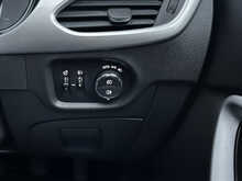 2021 (21) Vauxhall Astra 1.2 Turbo 145 Sri Nav 5dr