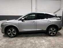 2024 (73) Nissan Qashqai 1.3 DiG-T MH N-Connecta (Glass Roof) 5dr