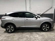 2024 (73) Nissan Qashqai 1.3 DiG-T MH N-Connecta (Glass Roof) 5dr