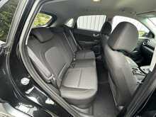 2022 (72) Hyundai KONA 1.6 Gdi Hybrid Premium 5dr DCT Auto