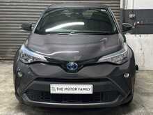 2022 (72) Toyota C-HR 1.8 Hybrid Icon 5dr CVT Auto