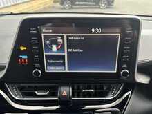 2022 (72) Toyota C-HR 1.8 Hybrid Icon 5dr CVT Auto
