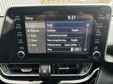 2022 (72) Toyota C-HR 1.8 Hybrid Icon 5dr CVT Auto