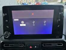 2022 (72) Vauxhall Combo Life 1.5 Turbo D SE 5dr