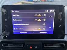 2022 (72) Vauxhall Combo Life 1.5 Turbo D SE 5dr