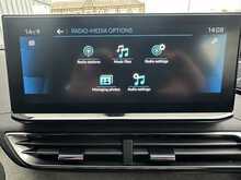 2022 (22) Peugeot 5008 1.5 BlueHDi GT 5dr