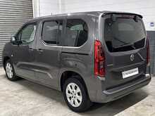 2022 (72) Vauxhall Combo Life 1.5 Turbo D SE 5dr