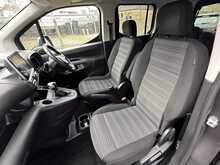 2022 (72) Vauxhall Combo Life 1.5 Turbo D SE 5dr