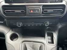 2022 (72) Vauxhall Combo Life 1.5 Turbo D SE 5dr