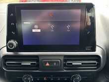 2022 (72) Vauxhall Combo Life 1.5 Turbo D SE 5dr