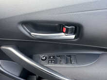 2021 (71) Toyota Corolla 1.8 VVT-I Hybrid Icon Tech 5dr CVT Auto