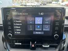 2021 (71) Toyota Corolla 1.8 VVT-I Hybrid Icon Tech 5dr CVT Auto