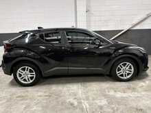 2022 (22) Toyota C-HR 1.8 Hybrid Icon 5dr CVT Auto