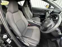2022 (22) Toyota C-HR 1.8 Hybrid Icon 5dr CVT Auto