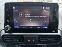 2022 (72) Vauxhall Combo Life 1.5 Turbo D SE 5dr