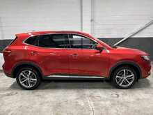 2022 (72) MG MG HS 1.5 T-GDI Exclusive 5dr DCT Auto