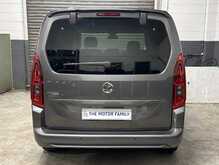 2022 (22) Vauxhall Combo Life 1.5 Turbo D SE XL 5dr (7 seat)