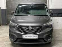 2022 (22) Vauxhall Combo Life 1.5 Turbo D SE XL 5dr (7 seat)