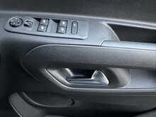 2022 (22) Vauxhall Combo Life 1.5 Turbo D SE XL 5dr (7 seat)