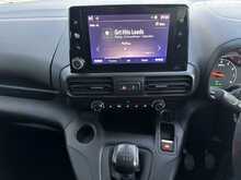 2022 (22) Vauxhall Combo Life 1.5 Turbo D SE XL 5dr (7 seat)