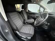 2022 (72) Vauxhall Combo Life 1.5 Turbo D SE XL 5dr (7 seat)